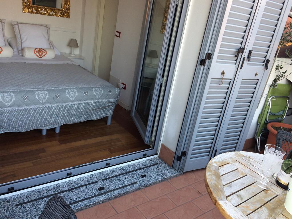 Apartment Pied A Terre With Terrazza In Milan City Center Buitenkant foto